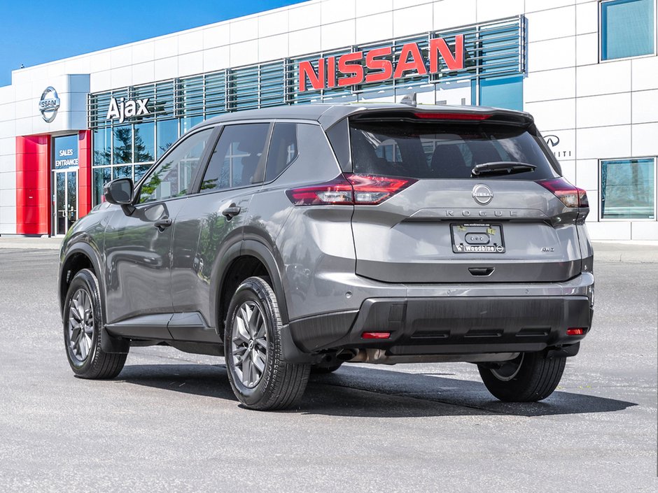 2025 Nissan Rogue S-4