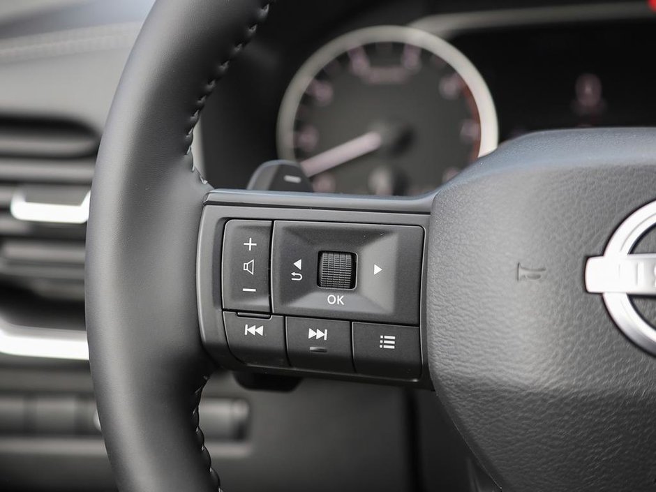 2026 Nissan Rogue SV Moonroof-14