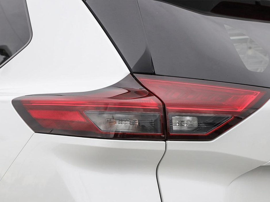 2026 Nissan Rogue Rock Creek-10