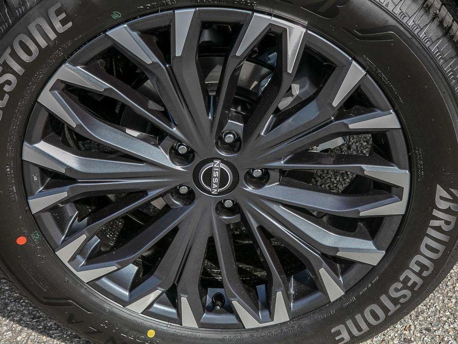 2026 Nissan Rogue Platinum-6