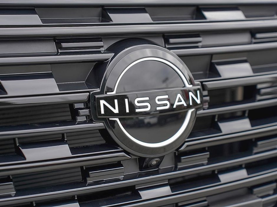 2026 Nissan Rogue SV Dark Armor-8