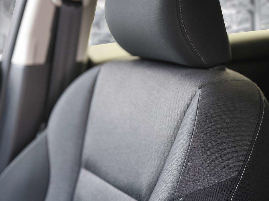 2026 Nissan Rogue SV Moonroof-19