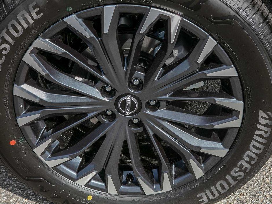 2026 Nissan Rogue Platinum-3