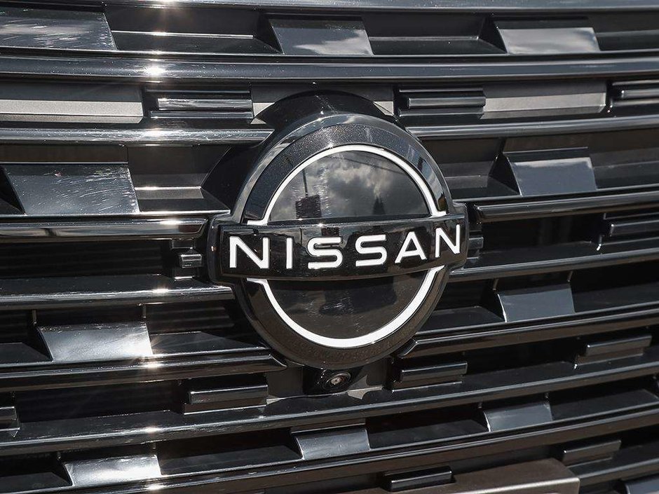 2026 Nissan Rogue SV Dark Armor-8