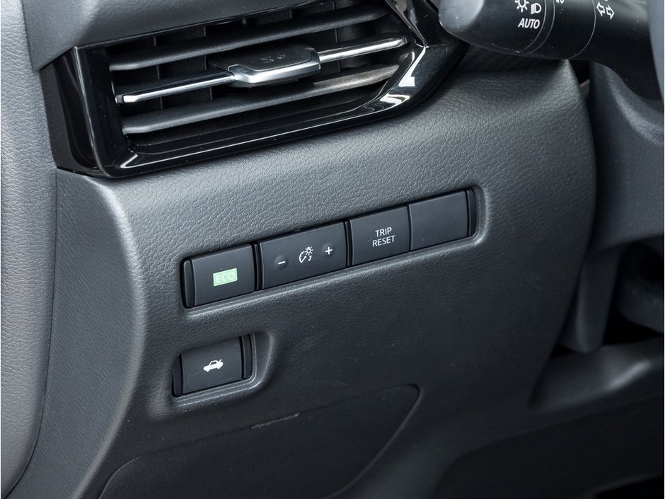 2021 Nissan Sentra SR-16