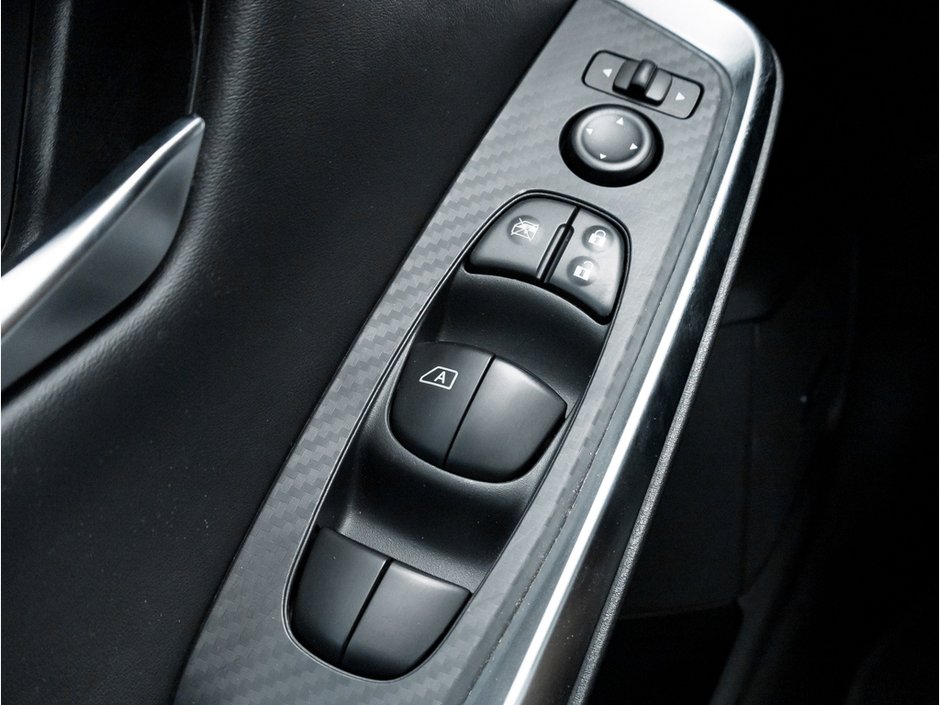 2021 Nissan Sentra SR-14