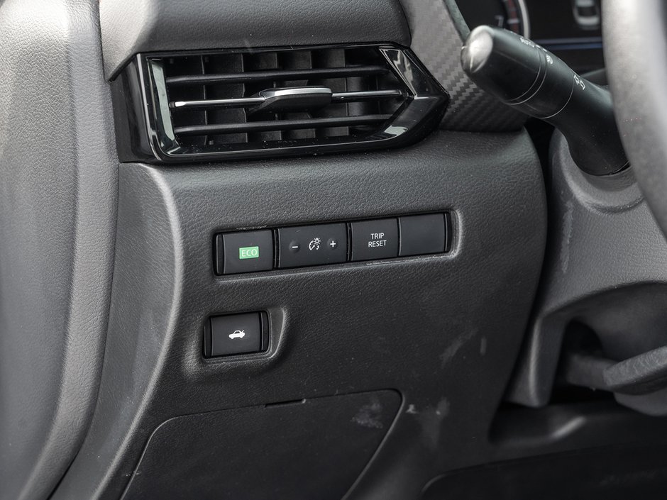 2021 Nissan Sentra SR-14