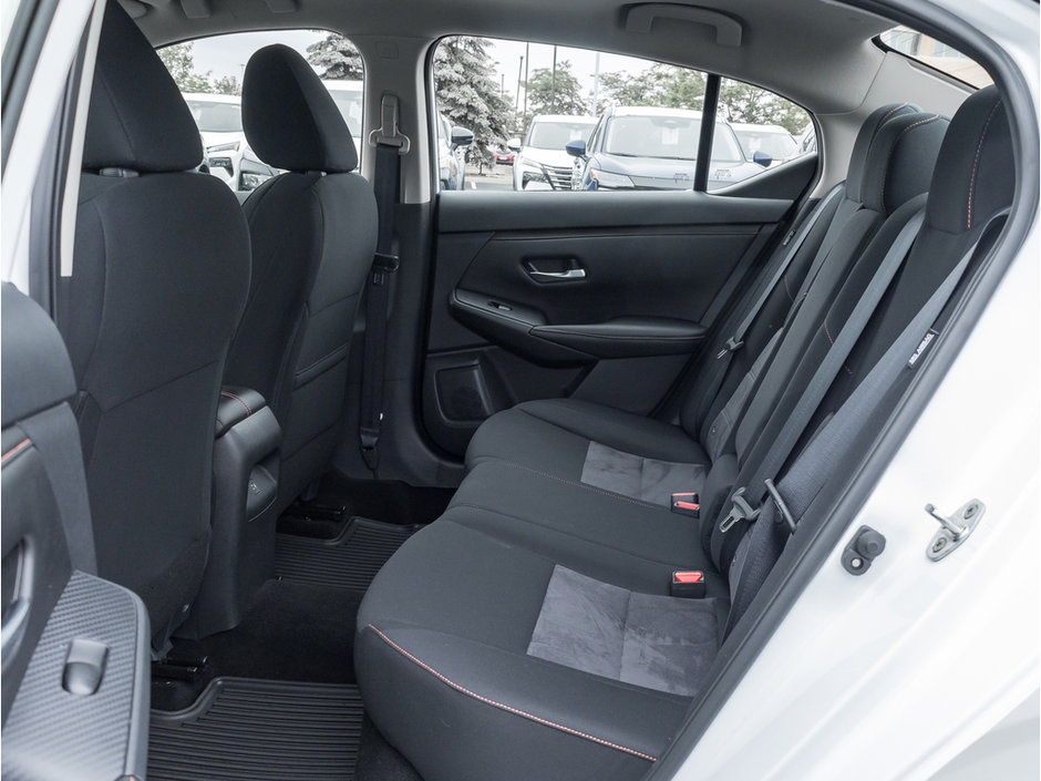 2023 Nissan Sentra SR-22