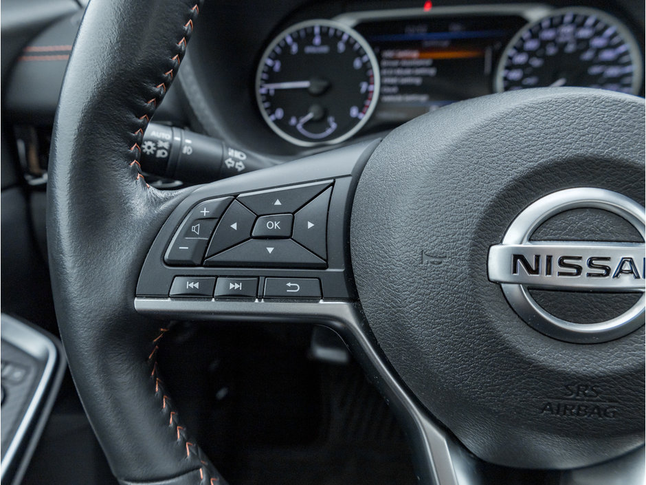 2023 Nissan Sentra SR-10