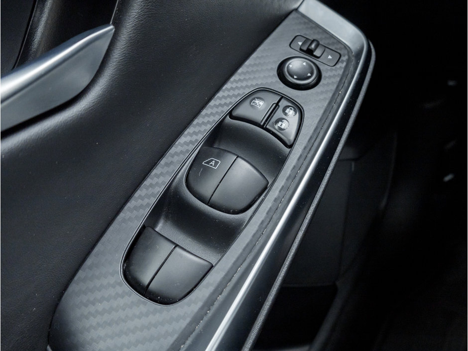 2023 Nissan Sentra SR-14