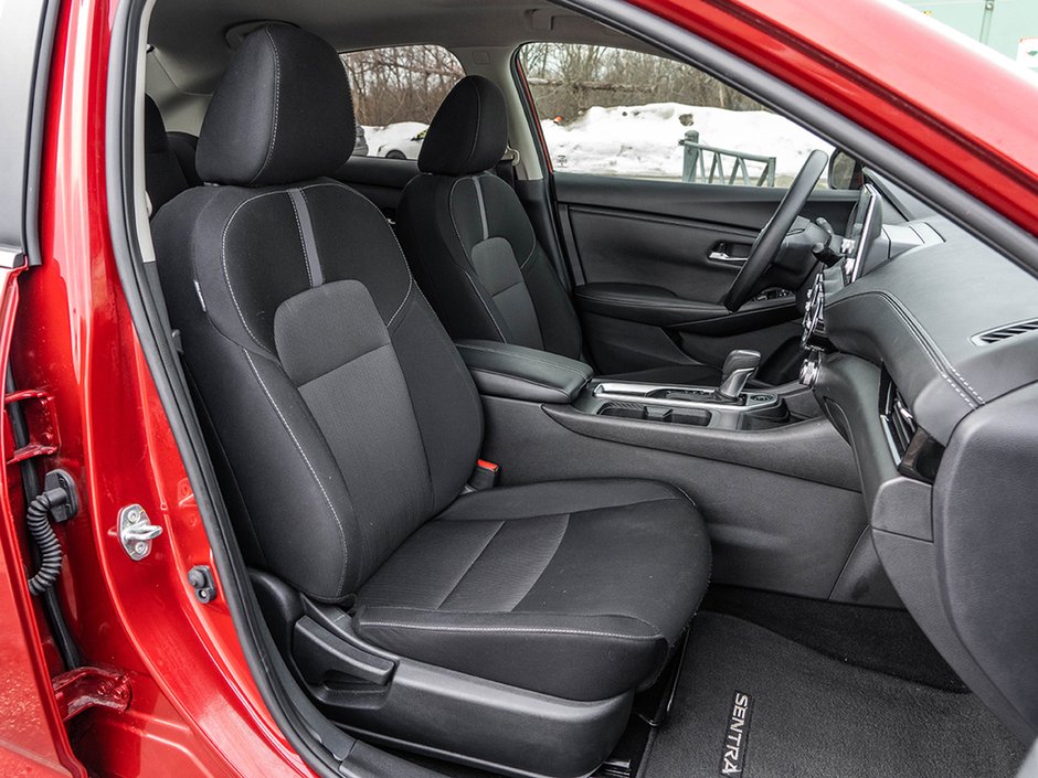 2023 Nissan Sentra SV-20