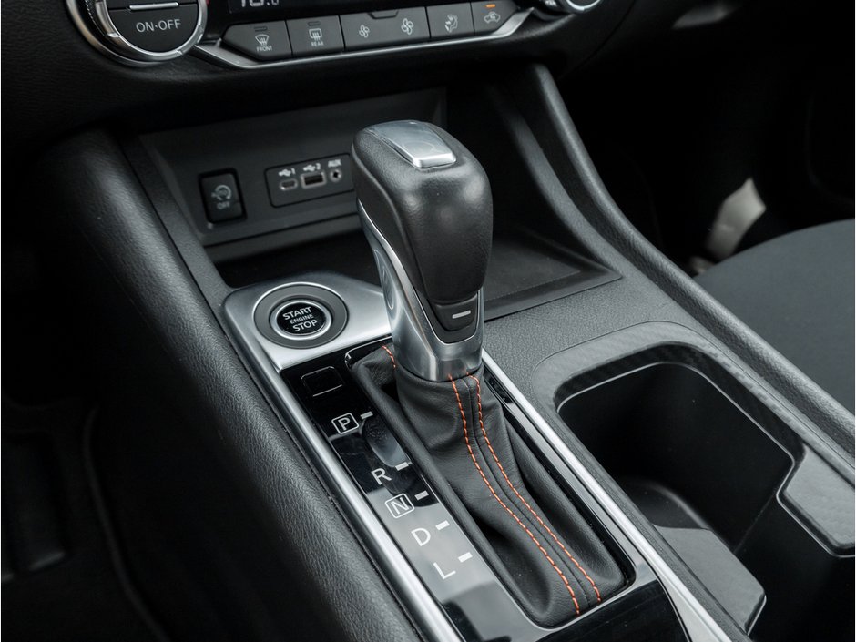 2024 Nissan Sentra SR-14