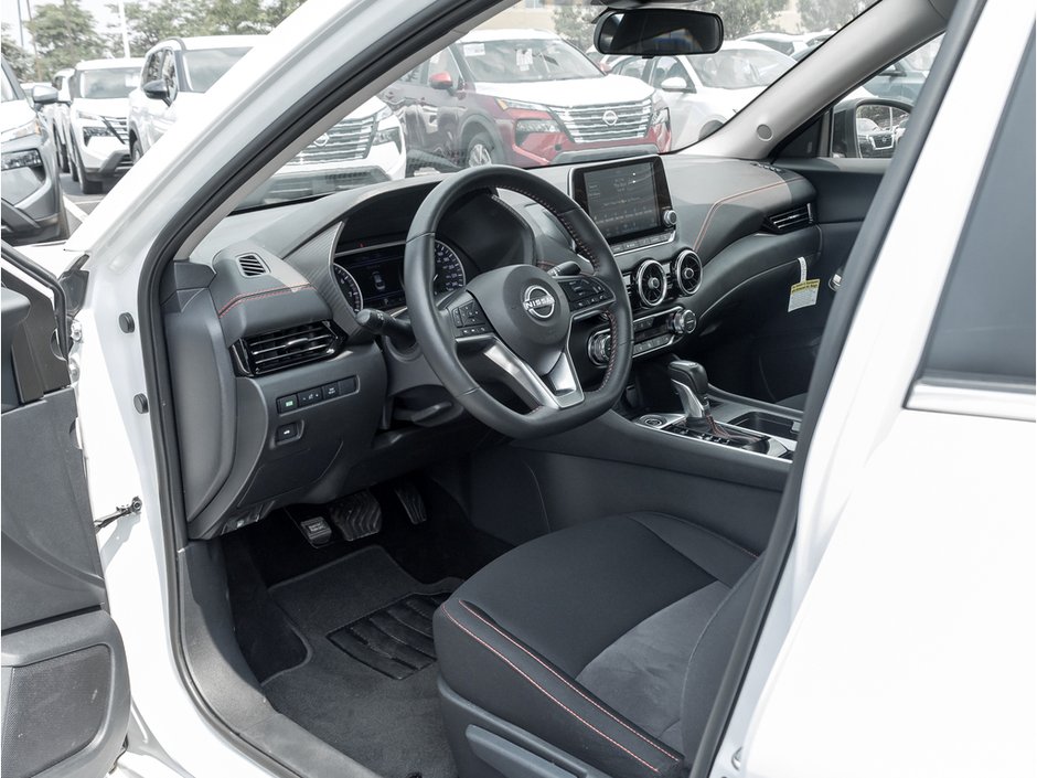 2024 Nissan Sentra SR-6