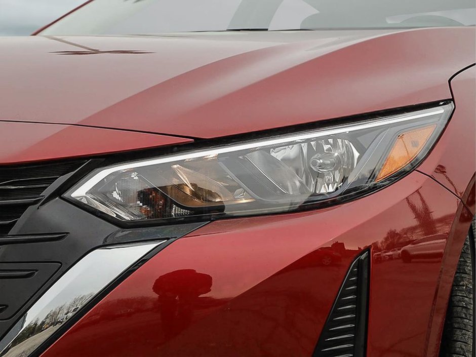 2025 Nissan Sentra SV MOONROOF-8