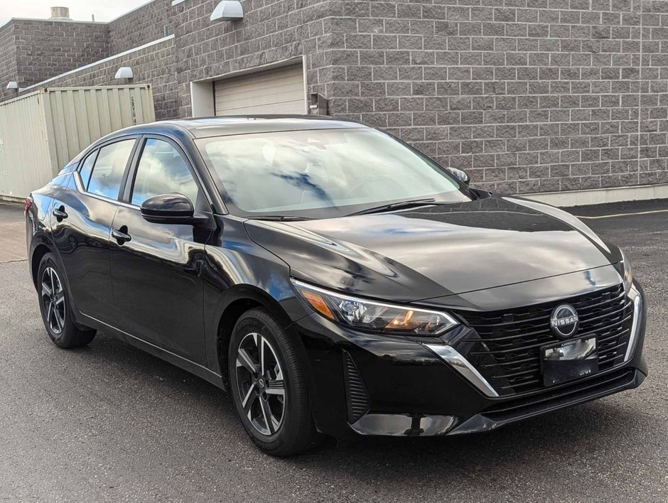 2025 Nissan Sentra SV MOONROOF-0