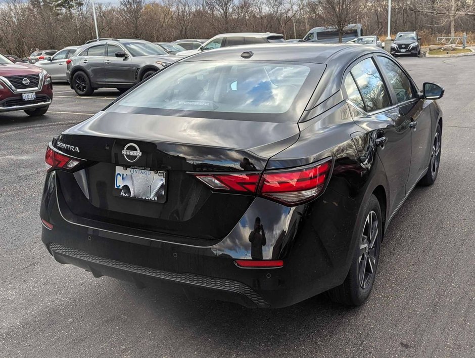 2025 Nissan Sentra SV MOONROOF-8