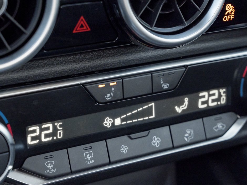 2025 Nissan Sentra SV-17