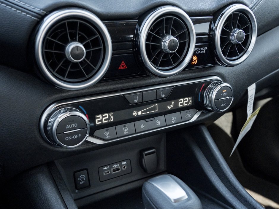 2025 Nissan Sentra SV-16