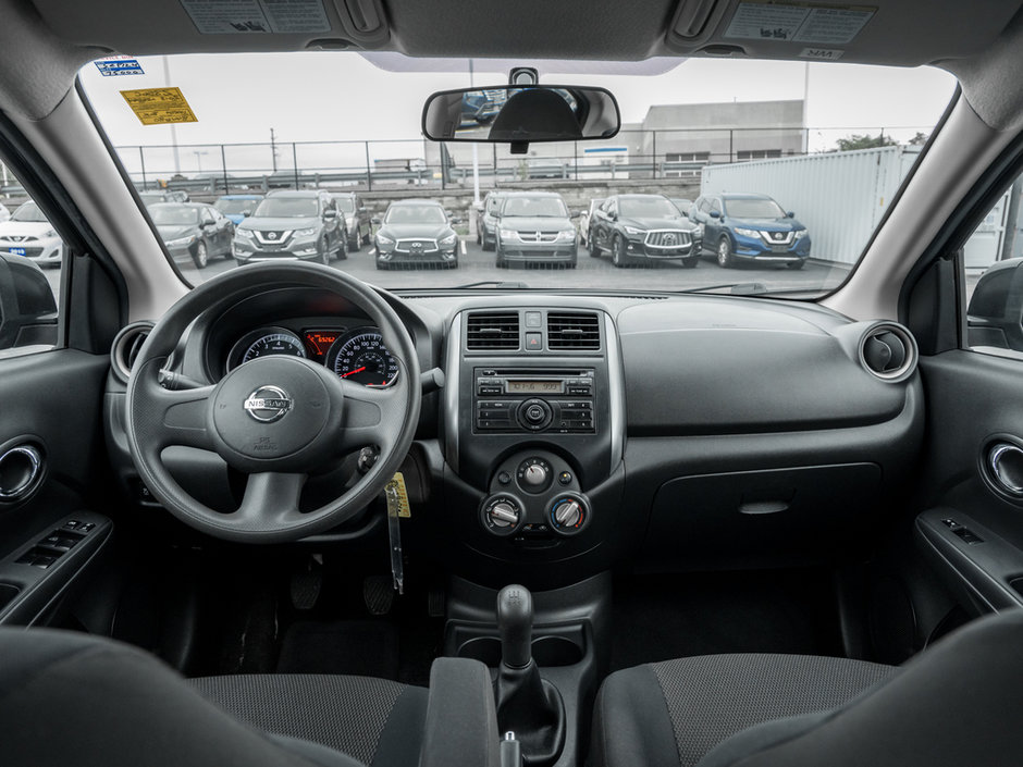 2013 Nissan Versa 1.6 S-21