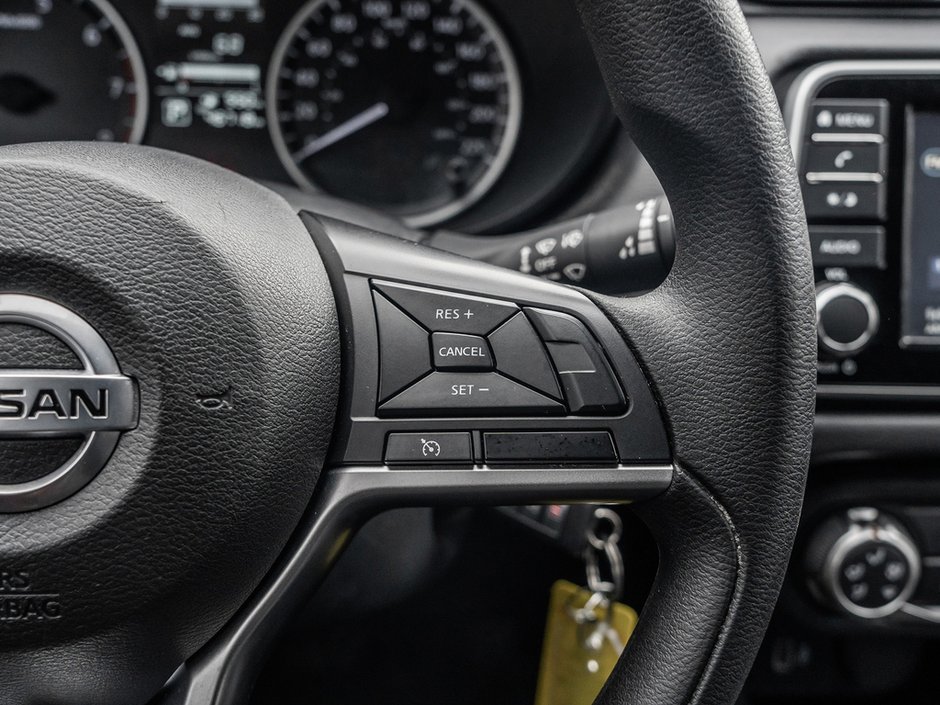 2022 Nissan Versa 1.6 S-10