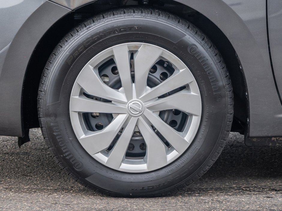 2022 Nissan Versa 1.6 S-3