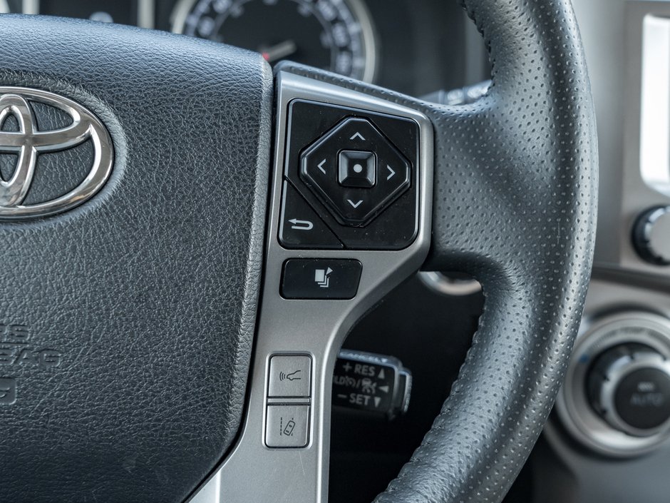2021 Toyota 4Runner Base-10