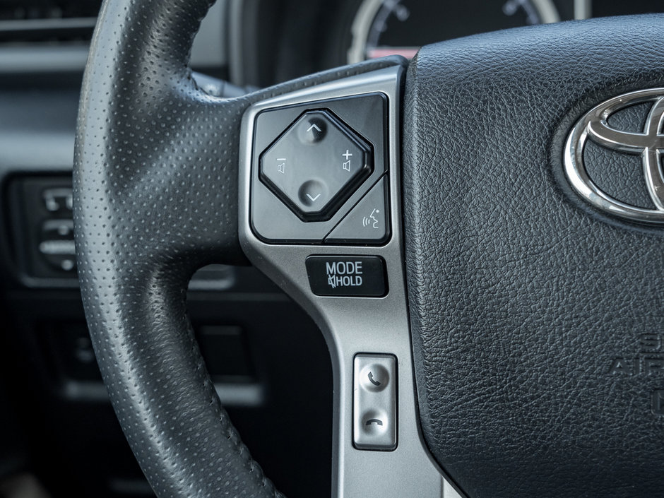 2021 Toyota 4Runner Base-8