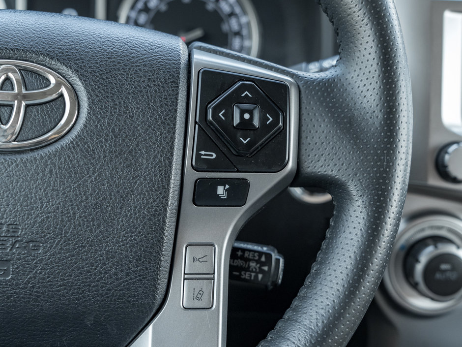 2021 Toyota 4Runner Base-10