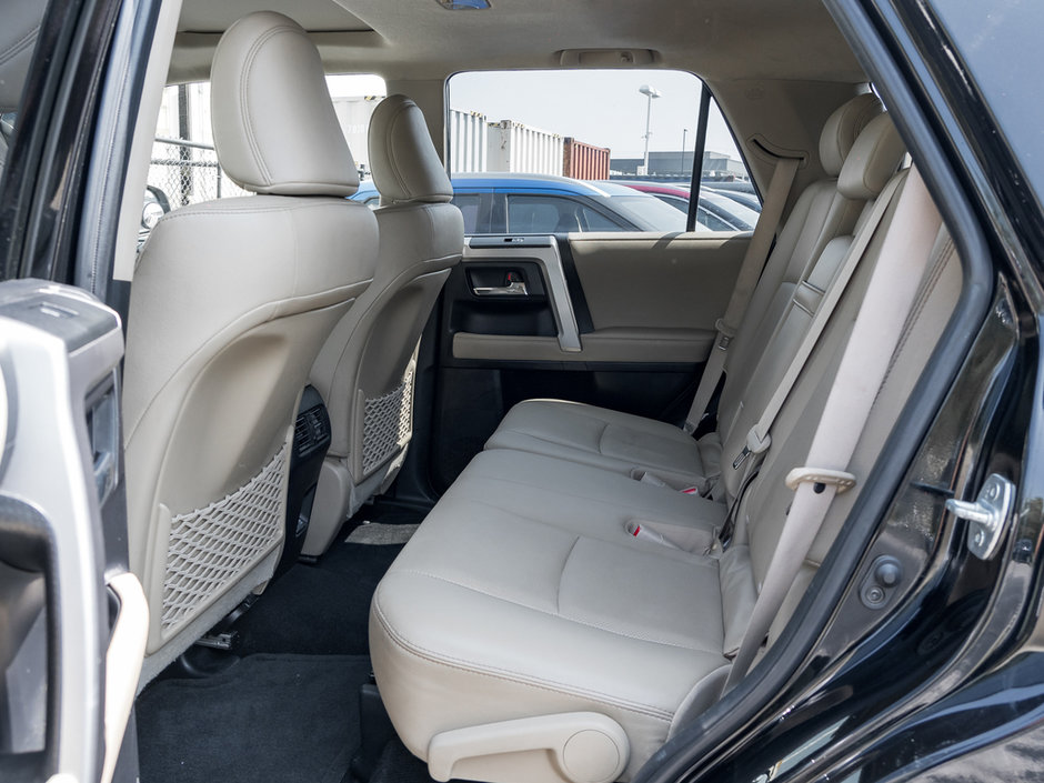 2021 Toyota 4Runner Base-22