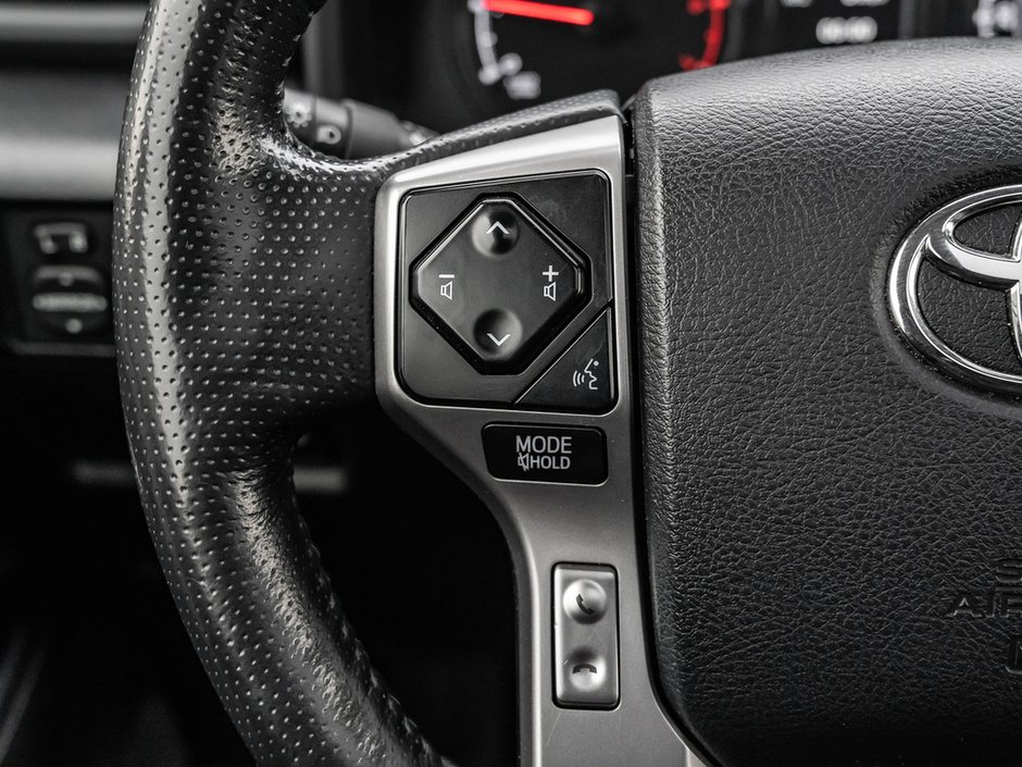 2024 Toyota 4Runner Base-9