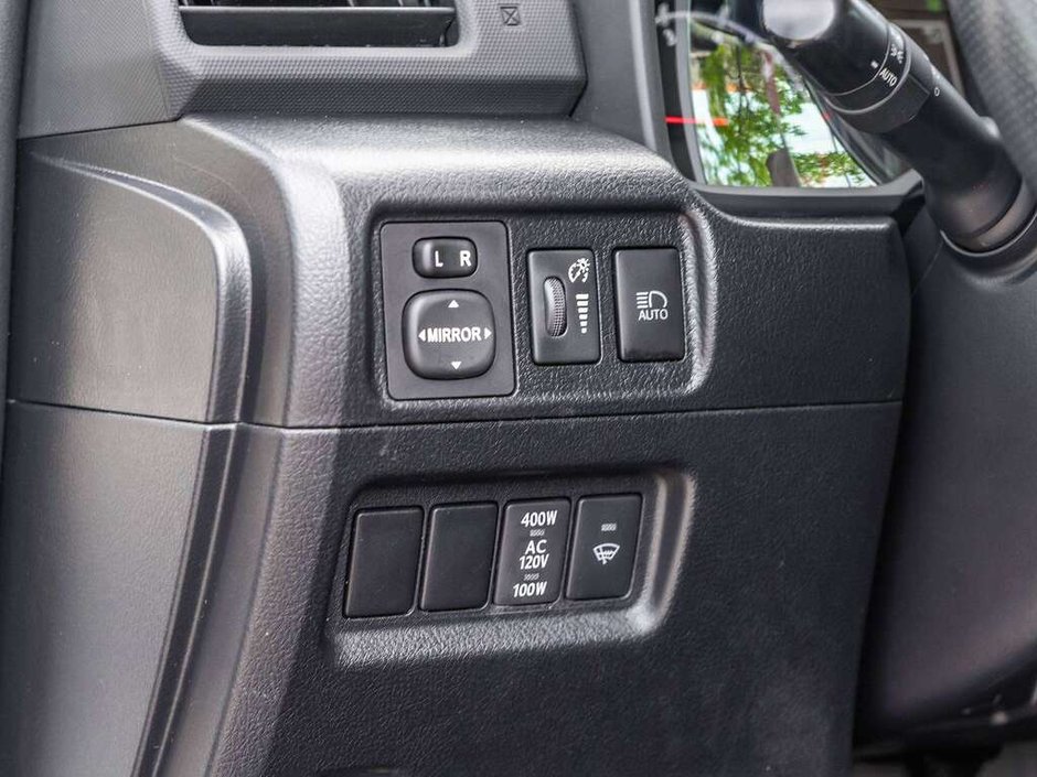 2024 Toyota 4Runner Base-16