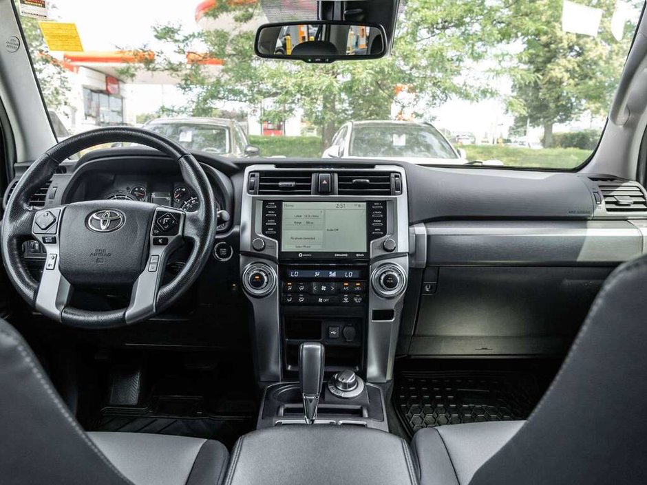 2024 Toyota 4Runner Base-30