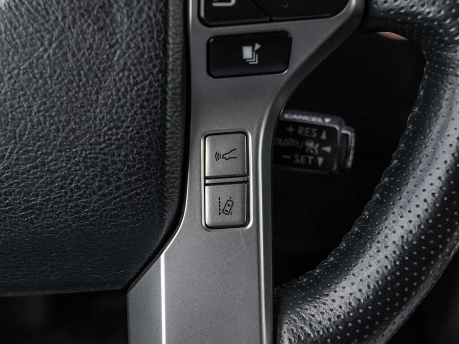 2024 Toyota 4Runner Base-12