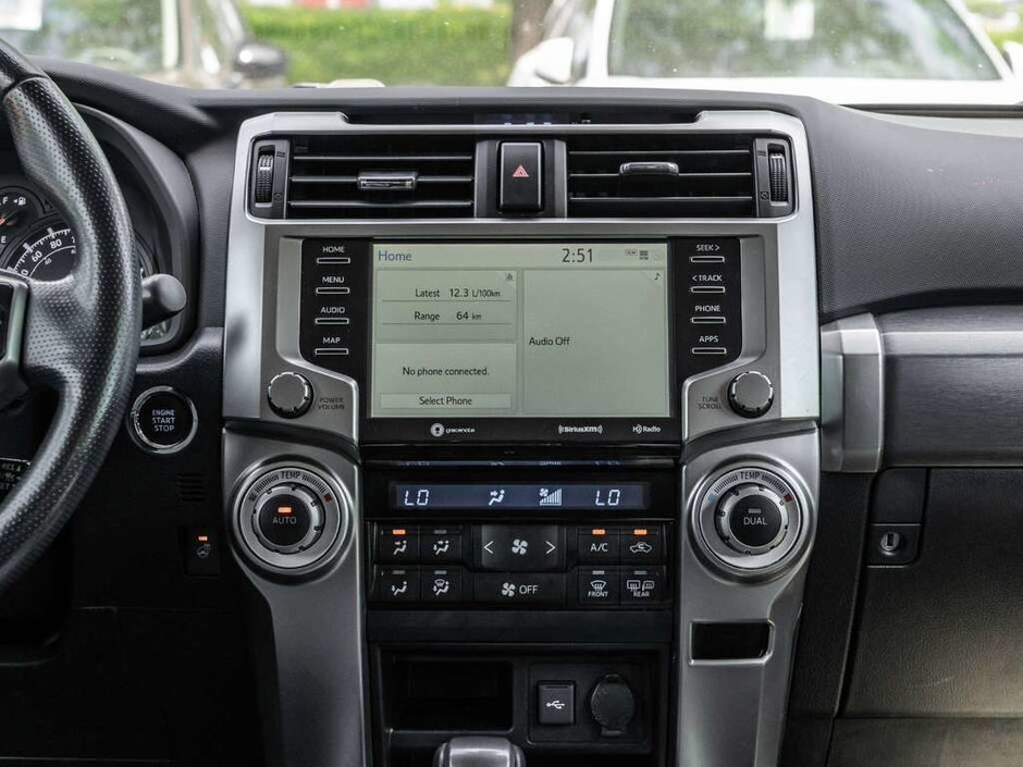 2024 Toyota 4Runner Base-31