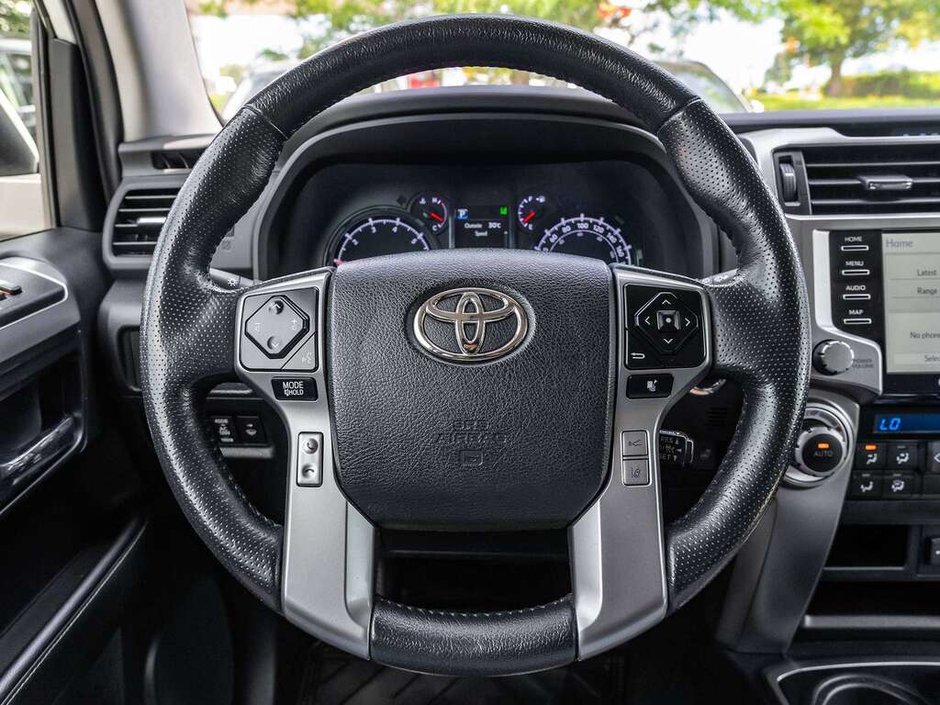 2024 Toyota 4Runner Base-8
