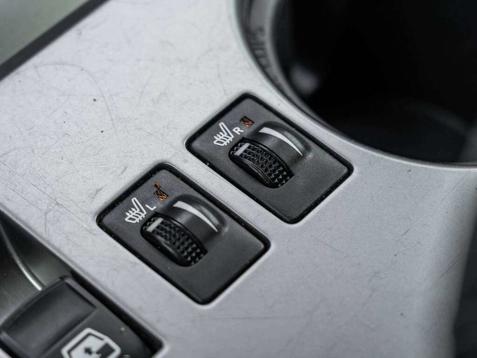 2024 Toyota 4Runner Base-17