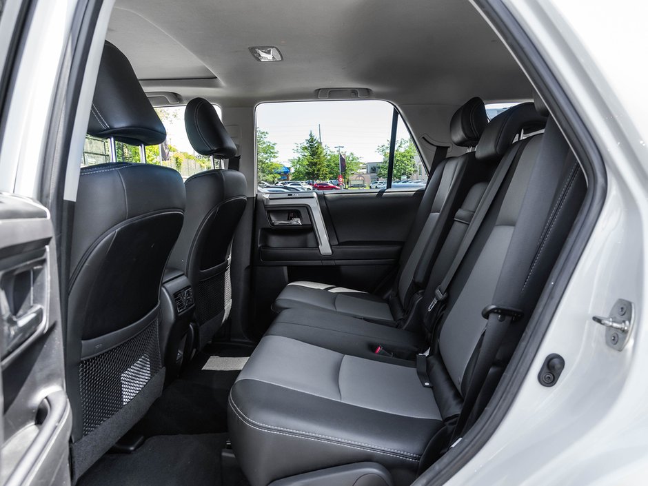 2024 Toyota 4Runner Base-26