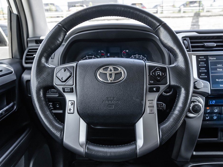 2024 Toyota 4Runner Base-8