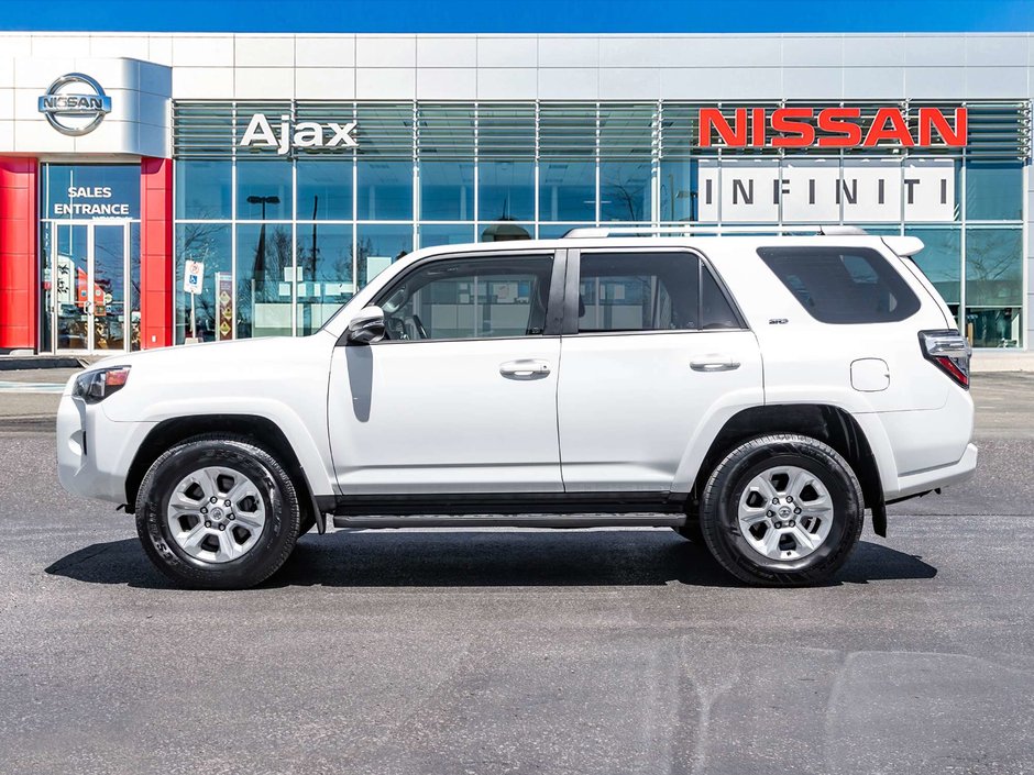 2024 Toyota 4Runner Base-2