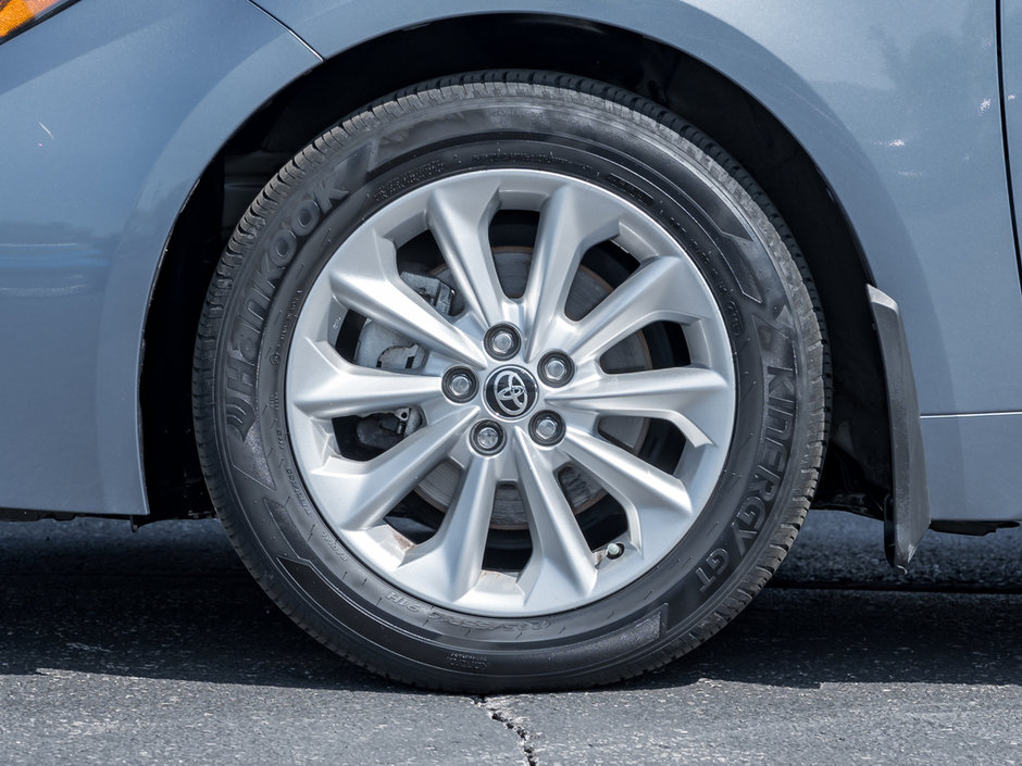 2020 Toyota Corolla SE-3