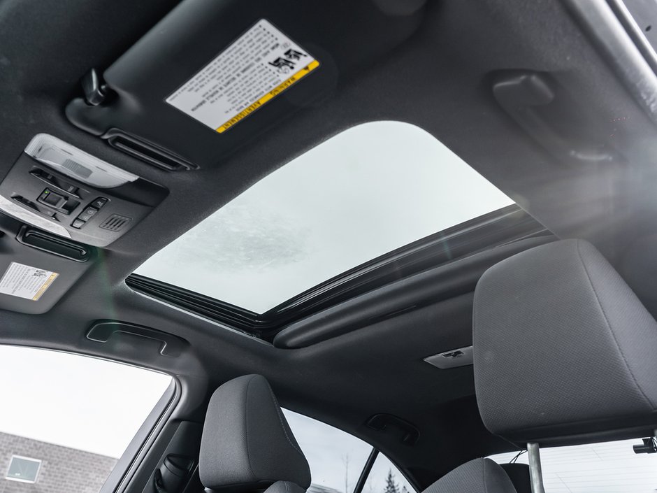 2022 Toyota Corolla SE-21