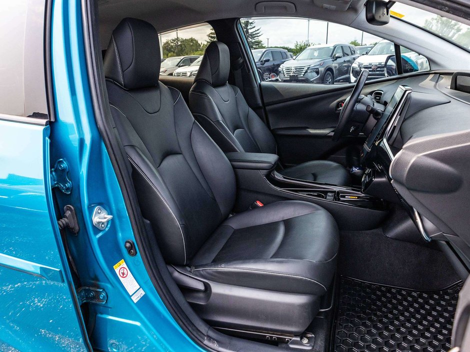 2020 Toyota Prius Prime Upgrade-27