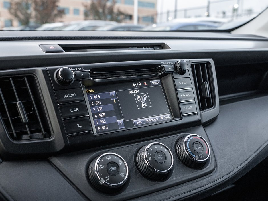 2018 Toyota RAV4 LE-14