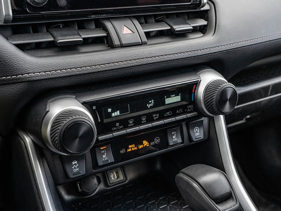 2025 Toyota RAV4 LE-17