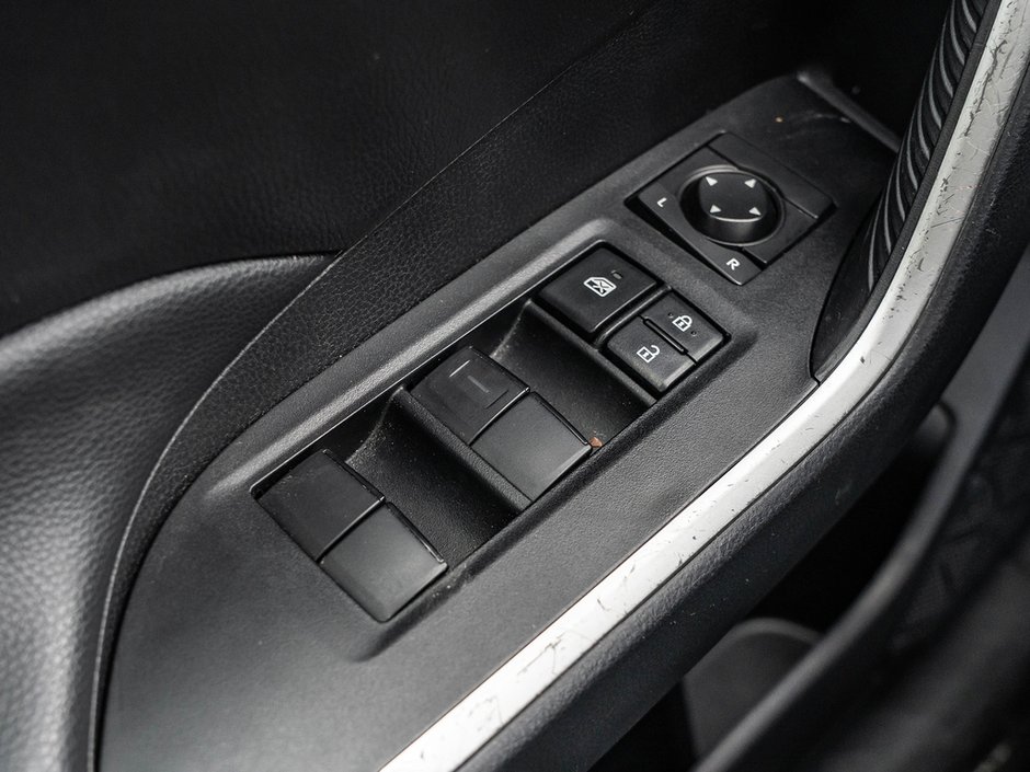 2025 Toyota RAV4 LE-12