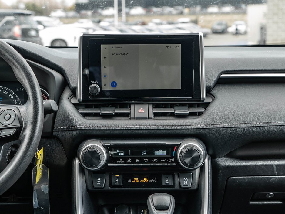 2025 Toyota RAV4 LE-23