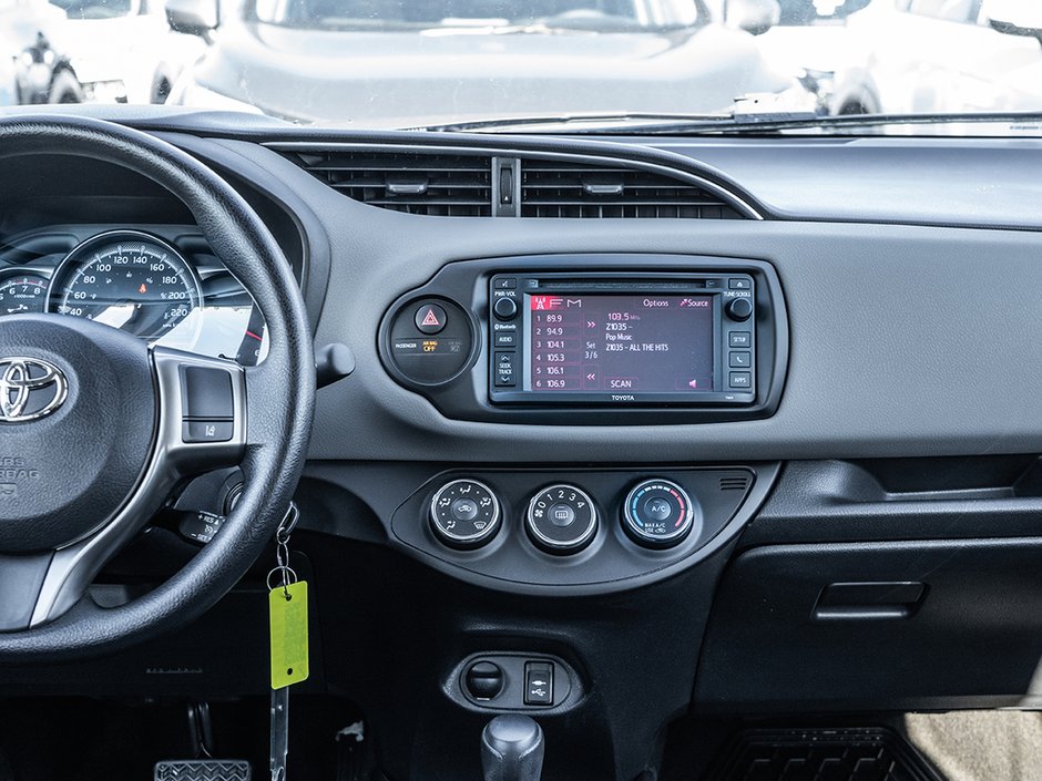 2017 Toyota Yaris LE-23