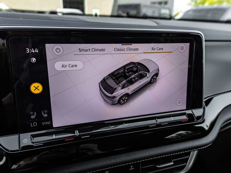 2024 Volkswagen Atlas Cross Sport Execline-25