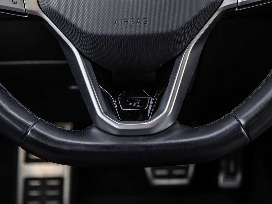 2024 Volkswagen Atlas Cross Sport Execline-13
