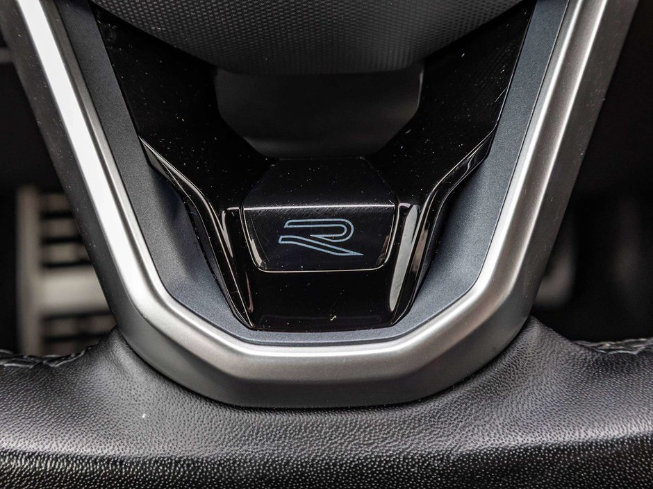 2023 Volkswagen Tiguan Comfortline R-Line Black-10
